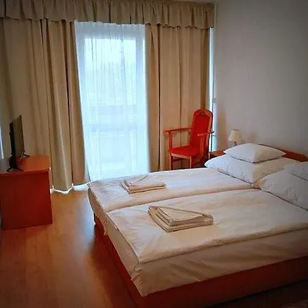Hotel Psz Foeldvar Balatonfoldvar