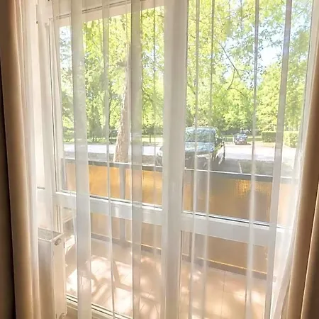 Psz Foeldvar Hotel *
