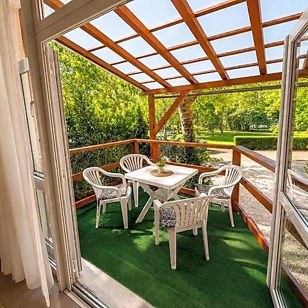 Psz Foeldvar Hotel *