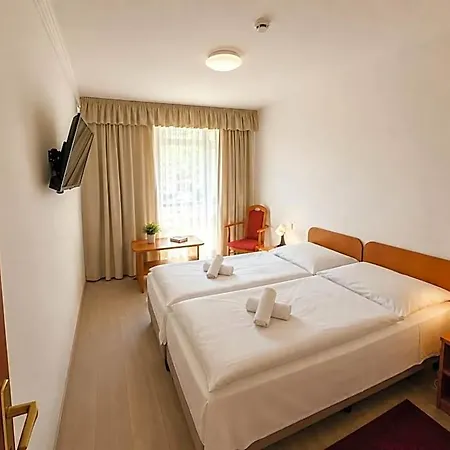Psz Foeldvar Hotel